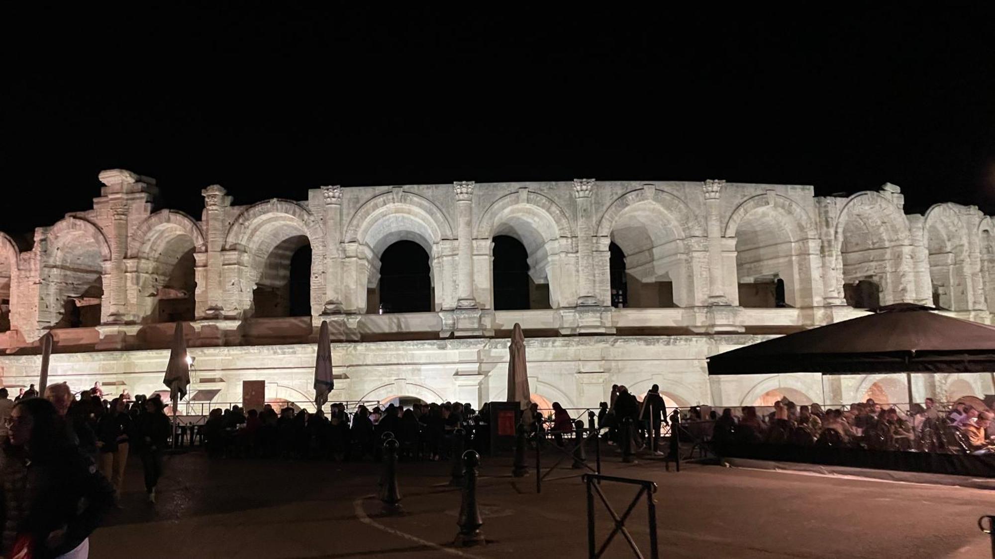 Maison De Ville A 5 Min A Pied De La Tour Luma Arles Bagian luar foto